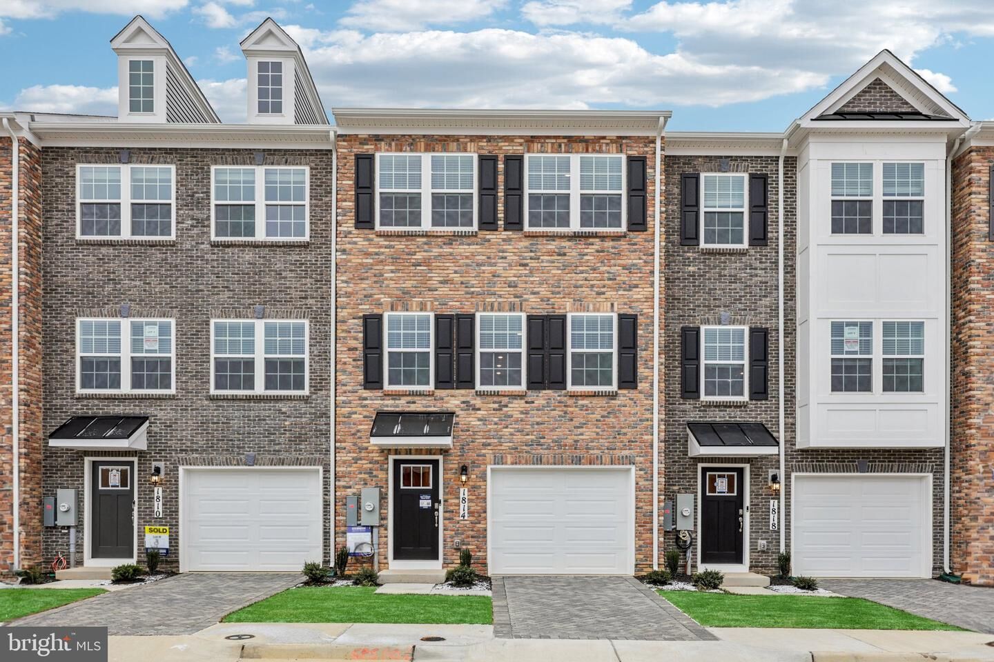 Property Photo:  1814 Blythe Way  VA 22601 