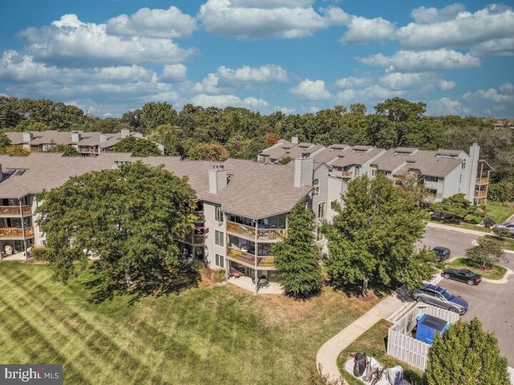 Property Photo: 7002 Channel Village Court 101 MD 21403