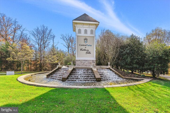 Property Photo: 13124 Winding Trail Road MD 20707