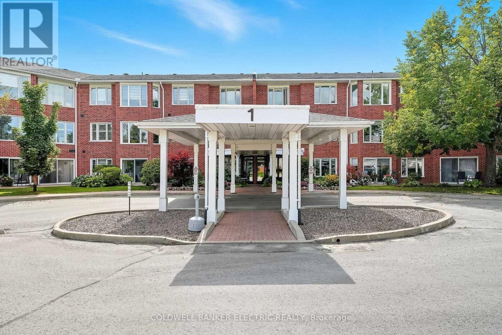 Property Photo: 1 Heritage Way 301 ON K9V 5P9