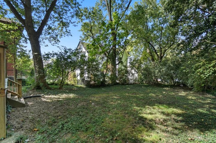 Property Photo: 407 Tusculum Avenue OH 45226
