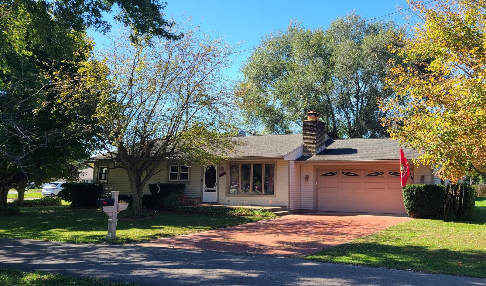 Property Photo: 1495 Kenarbre Drive OH 43055