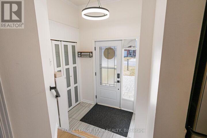 Photo de la propriété:  19 Armadale Crescent  ON K2J 4A4 