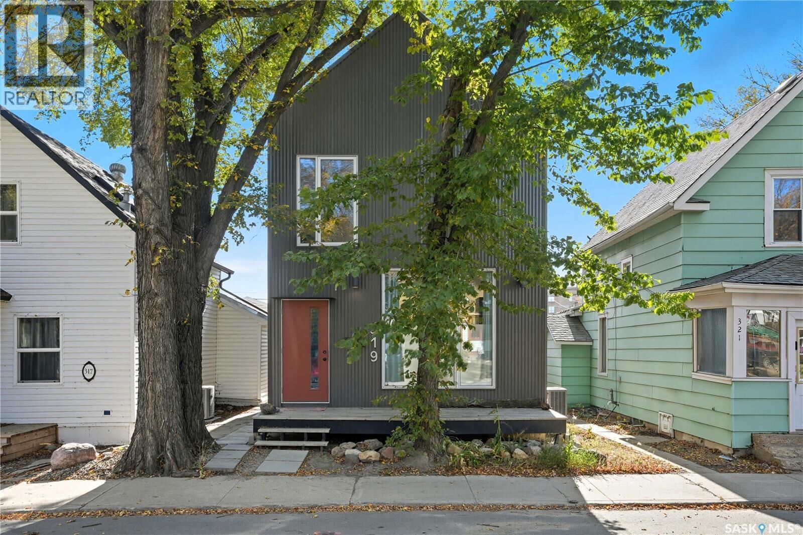 Photo de la propriété: 319 25th Street W SK S7L 0C5