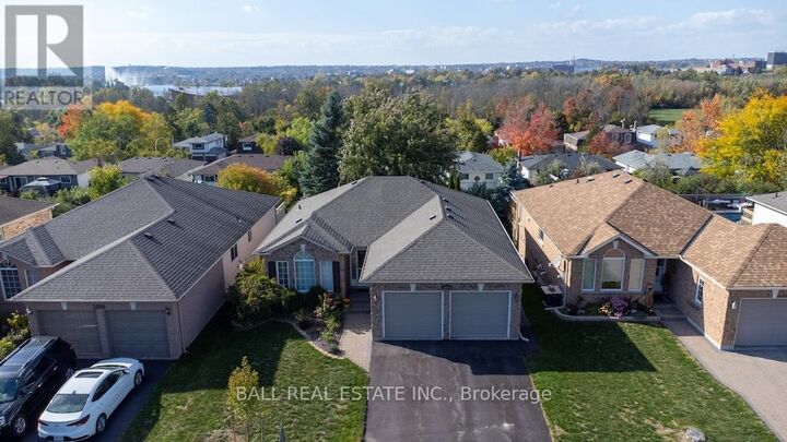 Property Photo:  2546 Marsdale Drive  ON K9L 1R4 