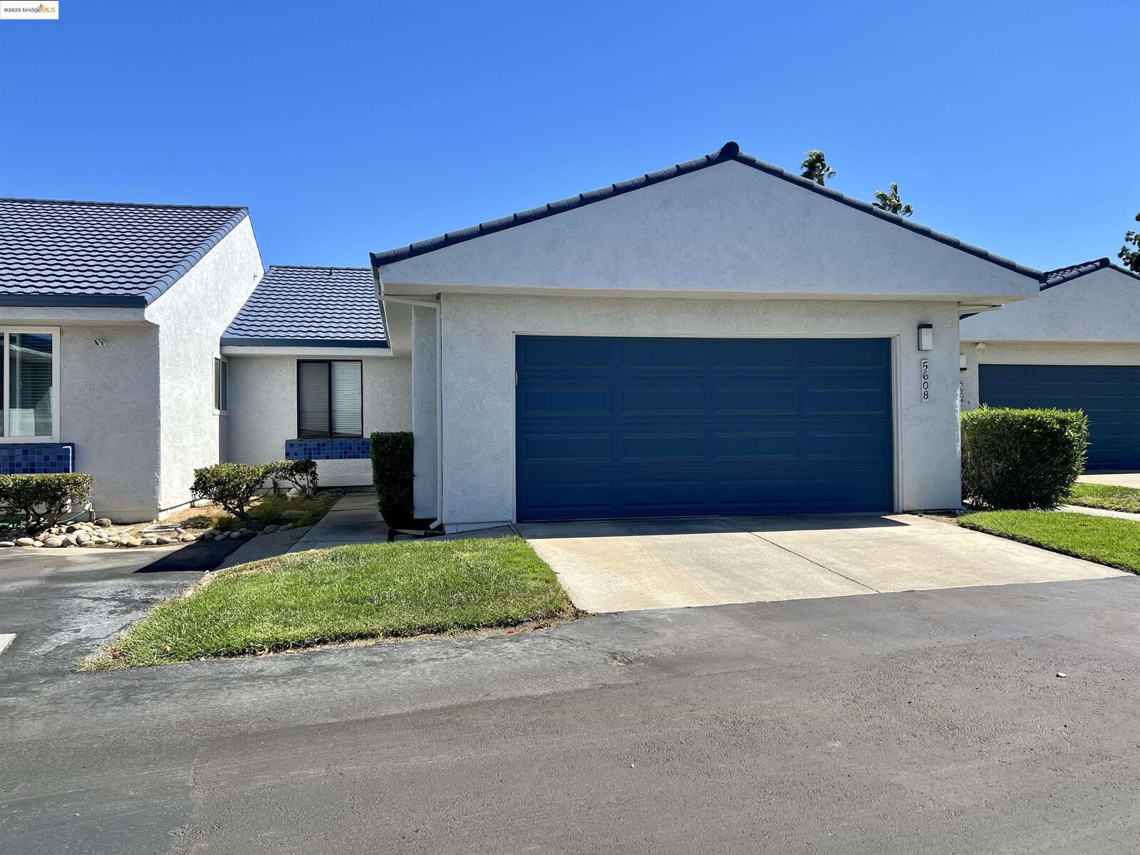 Property Photo:  5608 Schooner Loop  CA 94505 