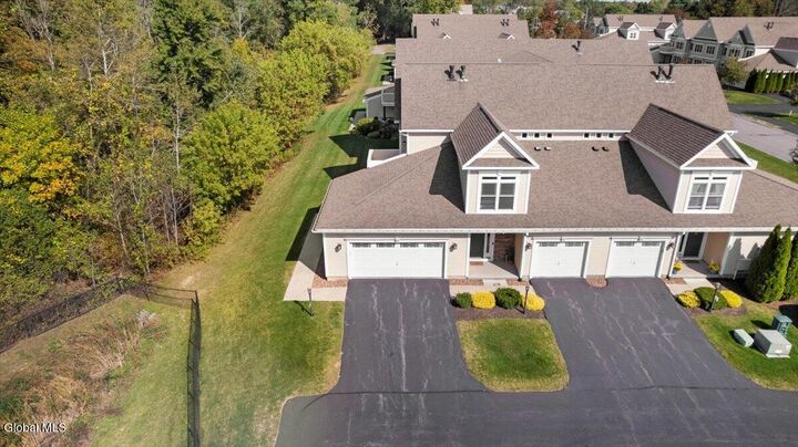 Property Photo: 414 Lois Lane NY 12304