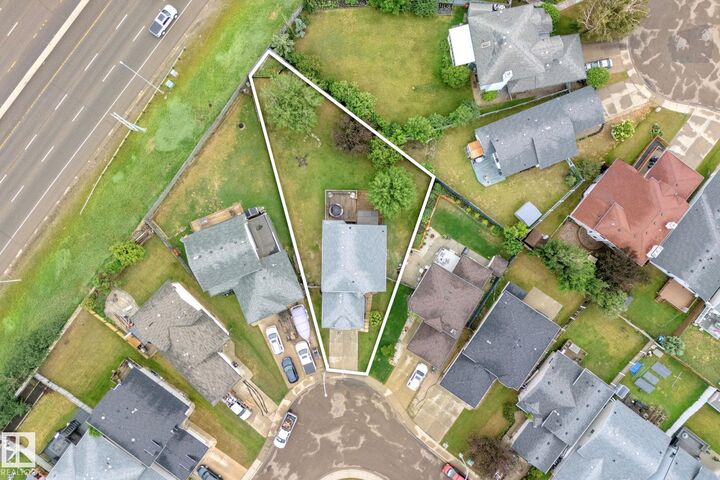 Property Photo: 1071 Jones Crescent NW AB T6L 6Y1