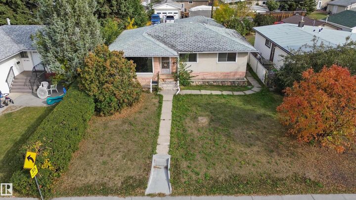 Property Photo: 8736 66 Avenue NW AB T6E 0L3