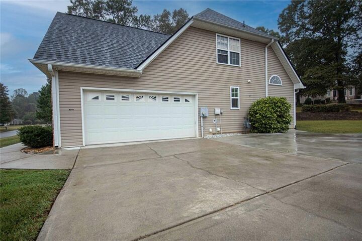 Property Photo:  11 Gannon Gap Court  GA 30134