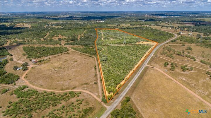 Property Photo: 946 Fm 2718 TX 77954