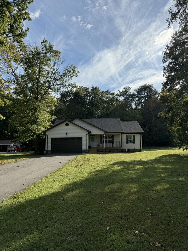 Property Photo:  418 Old State Hwy 8  TN 37327 