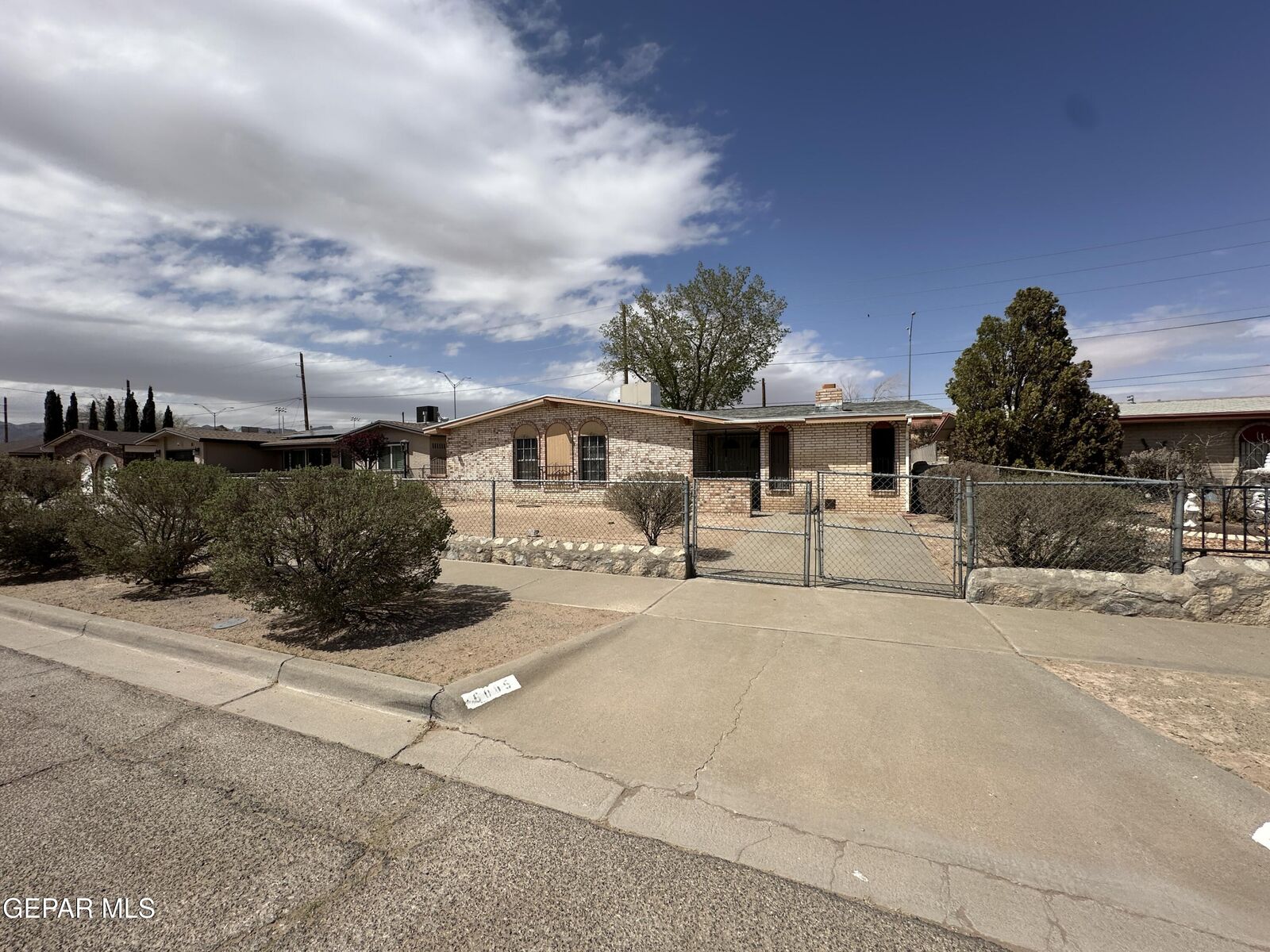 Property Photo:  6005 Midas Drive  TX 79924 
