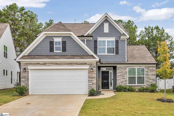 620 Columbus Circle  Simpsonville SC 29680 photo