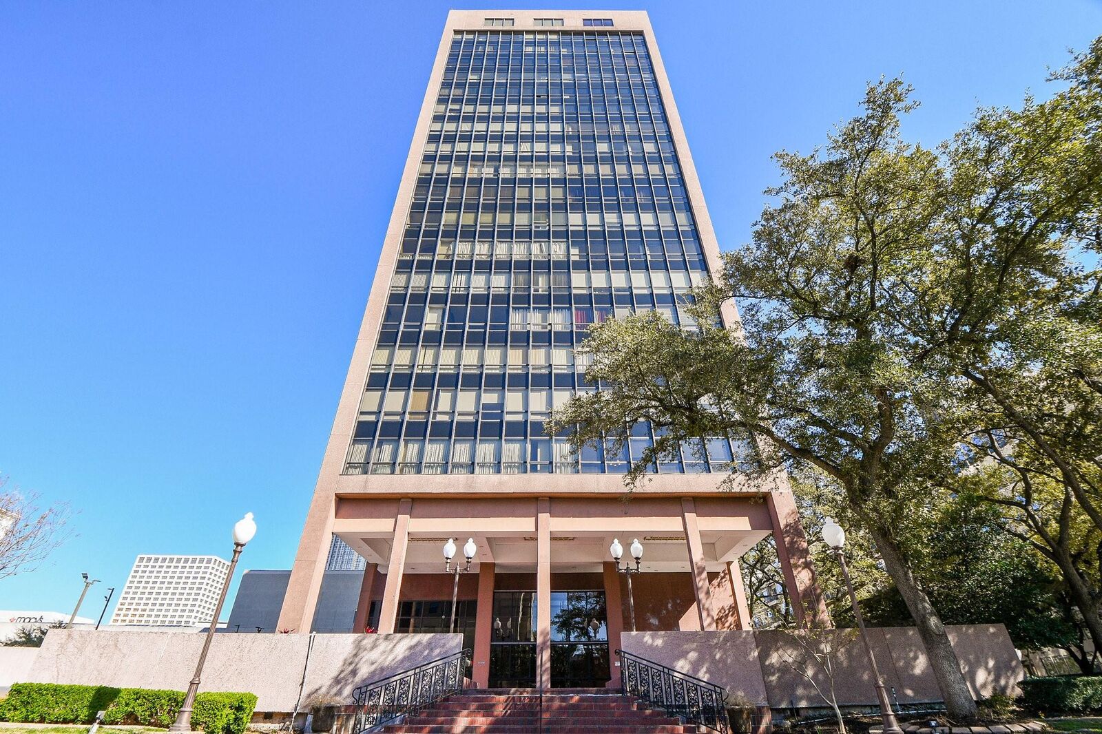 Property Photo: 5150 Hidalgo Street 805 TX 77056