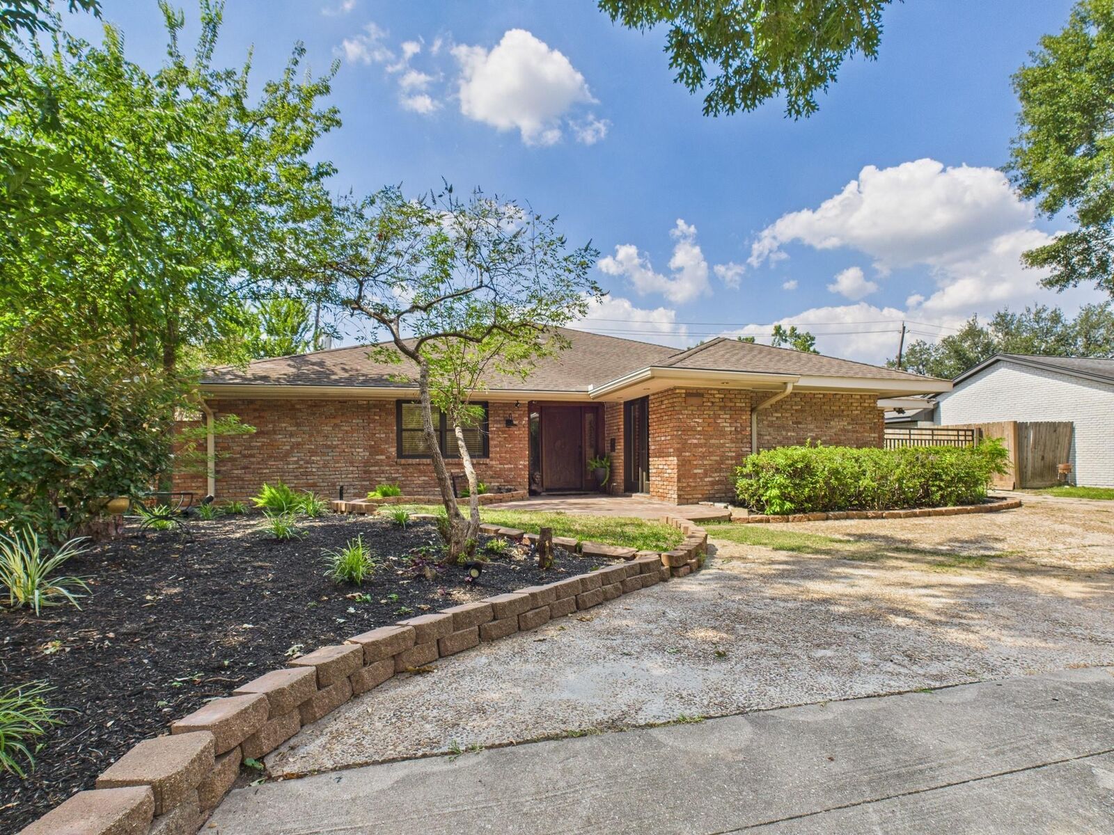 Property Photo: 2432 Chimney Rock Road TX 77056