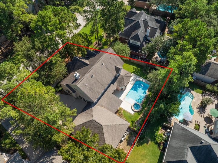 Property Photo:  170 Golden Shadow Circle  TX 77381 
