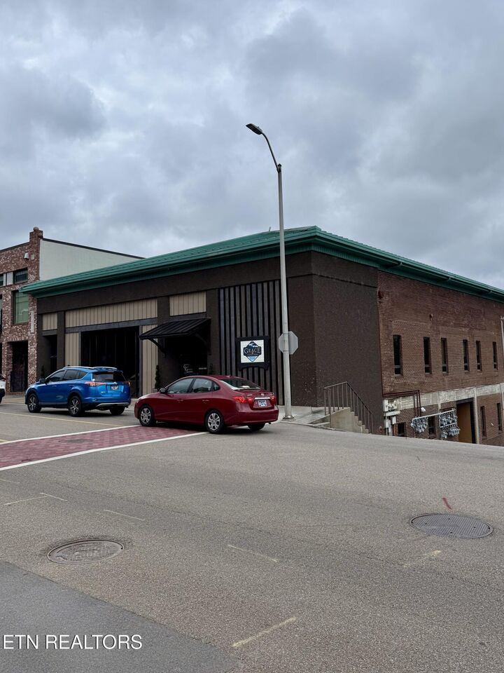 Property Photo:  161 E Harper Ave  TN 37804 