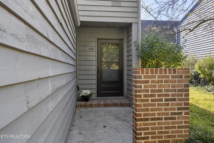 Property Photo: 427 Bramblewood Lane TN 37922