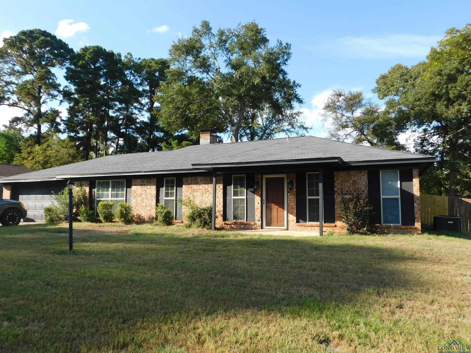 Property Photo:  2204 Woodbine Dr  TX 75647 
