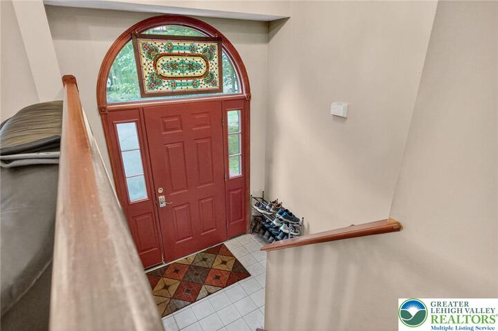Property Photo: 338 Fernwood Drive PA 18301