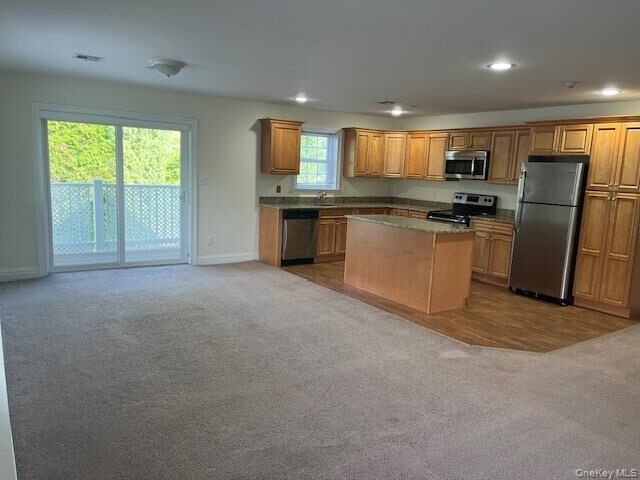 Property Photo:  18 Grace Marie Court Road  NY 11704 