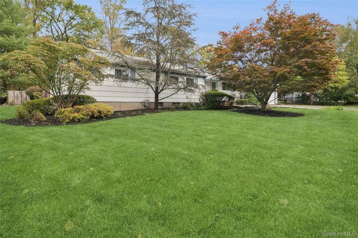 Property Photo:  26 Jill Drive  NY 10994 