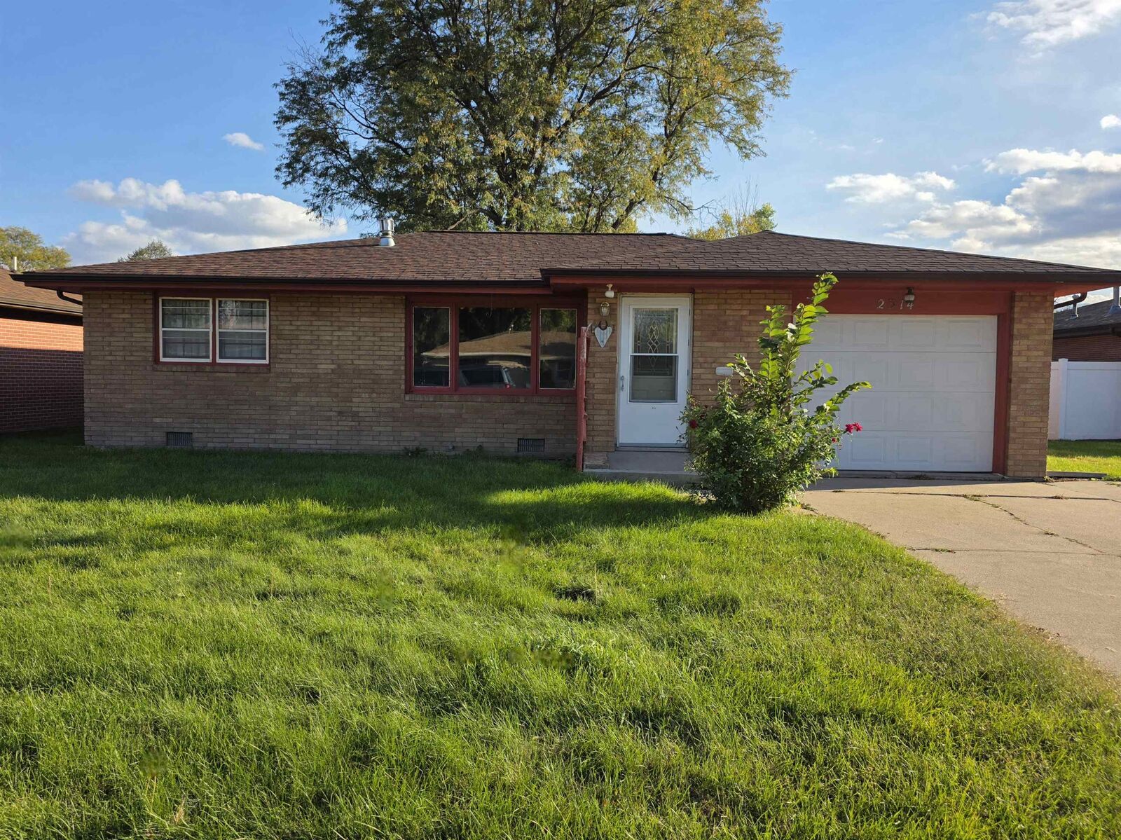 Property Photo:  2314 Beverly Blvd  NE 69101 