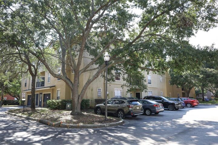 Property Photo:  1341 Arbor Vista Loop 233  FL 32746