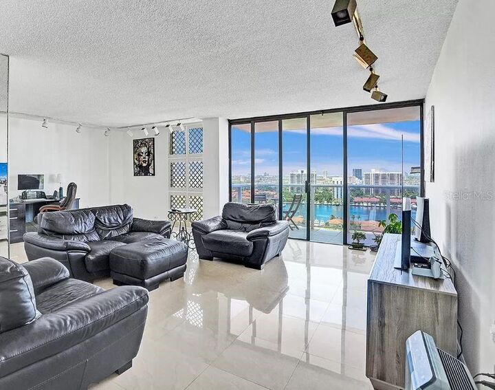 3675 N Country Club Drive 2110  Miami FL 33180 photo
