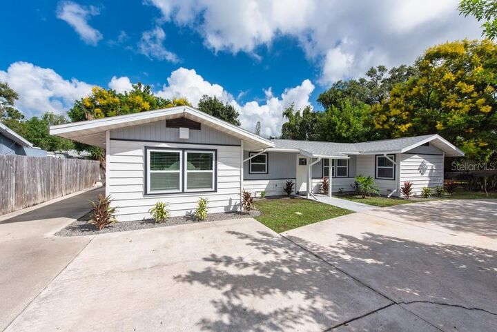 Property Photo: 1173 Myrtle Street FL 34234