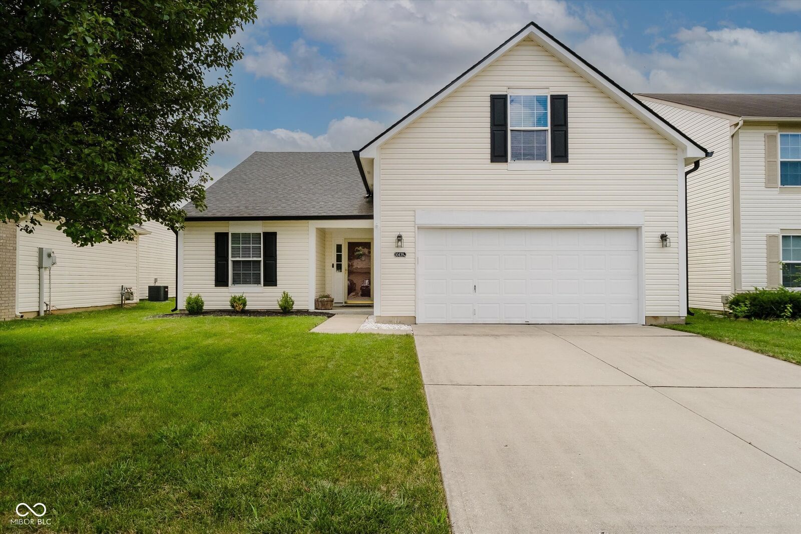Property Photo:  10439 Secretariat Drive  IN 46234 