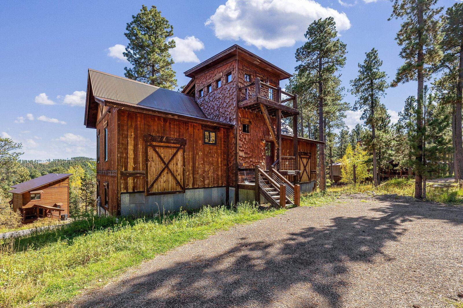 Property Photo: 21183 Gilded Mountain Loop SD 57754