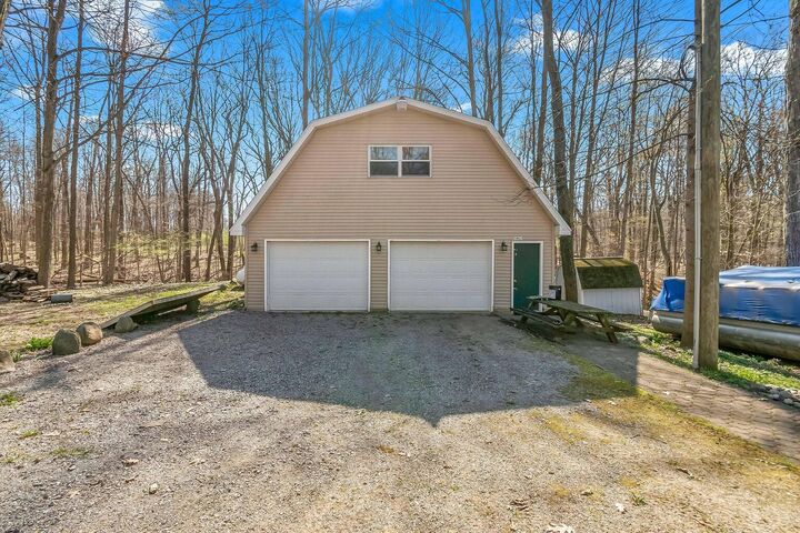 3549 Majestic Court  Hillsdale MI 49242 photo