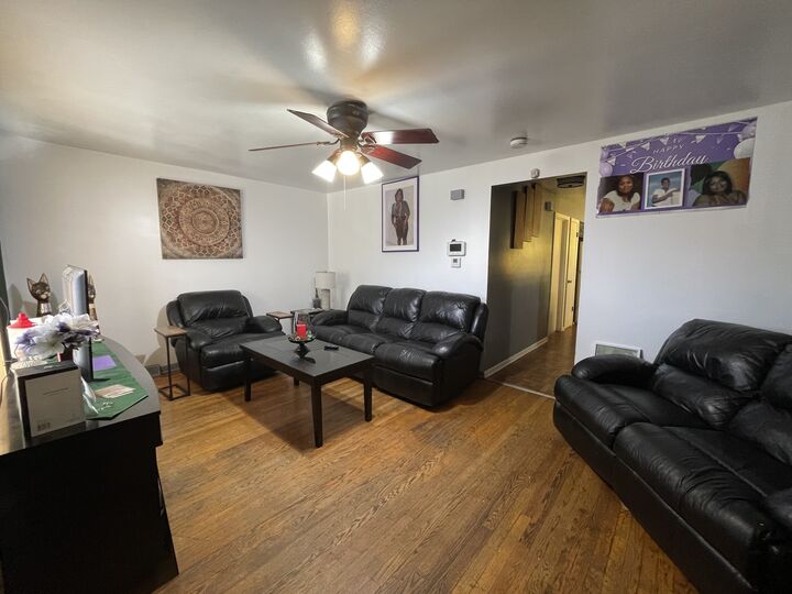 Property Photo: 7310 S Claremont Avenue IL 60636