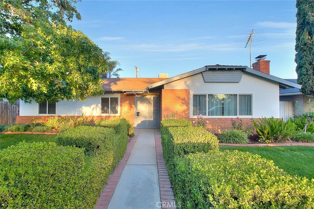Property Photo:  874 Palm  CA 92223 