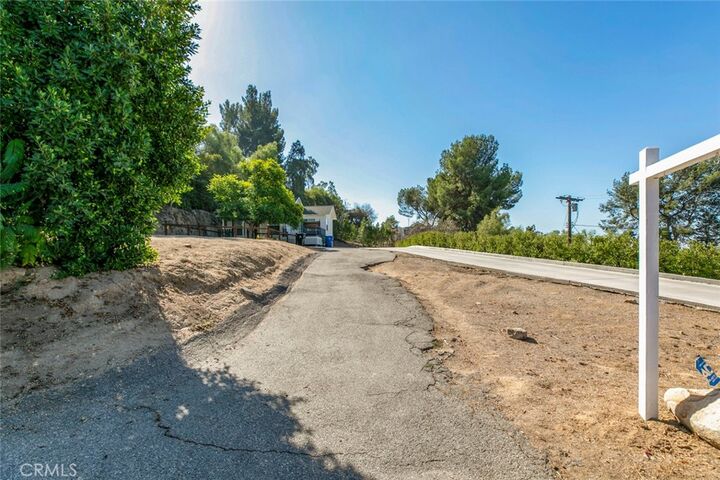 Property Photo: 9442 Hillrose CA 91040