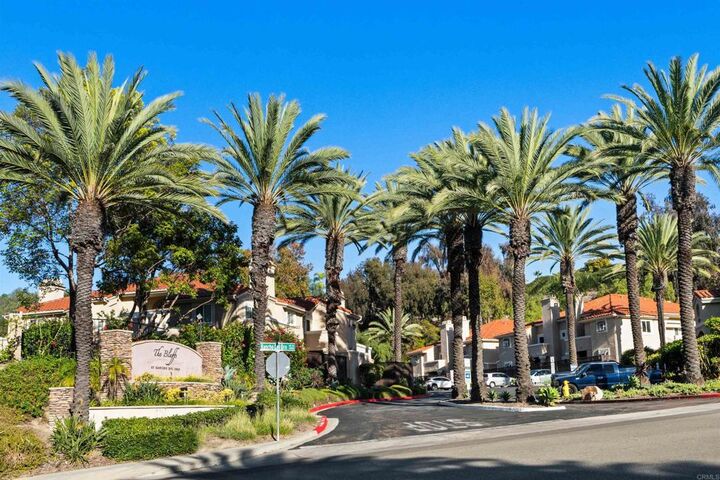 Property Photo:  100 Sea Cliff Way 104  CA 92056 