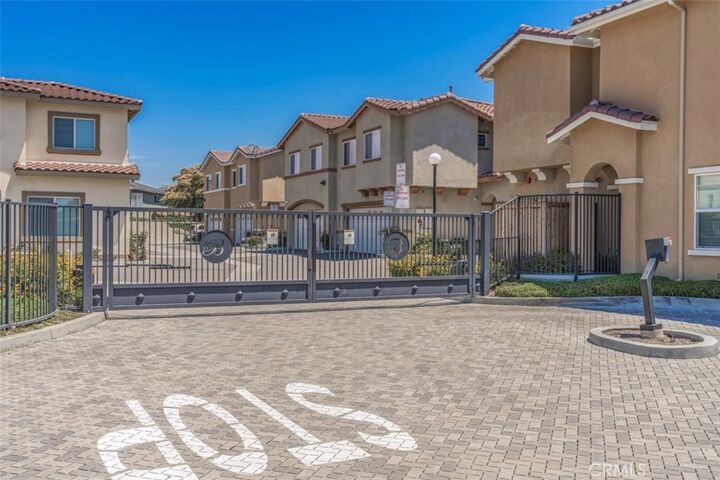 Property Photo:  906 S Belterra Way  CA 92804 