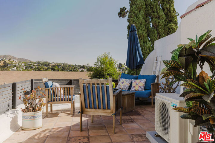 Property Photo: 2041 Glencoe Way CA 90068