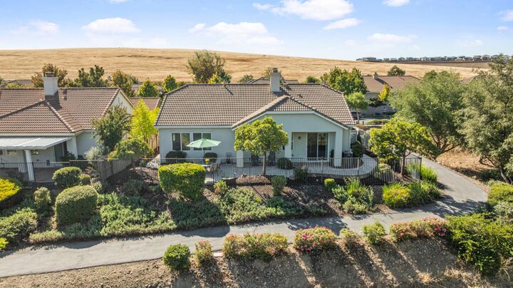 Property Photo:  6025 Creekberry Way  CA 95762 