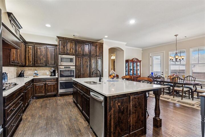 Property Photo: 6025 Kessler Drive TX 76180