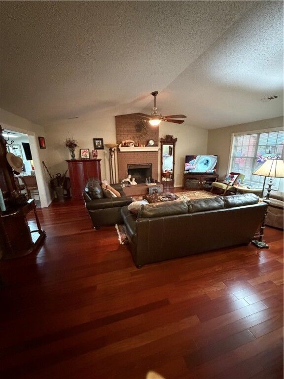 Property Photo: 201 Countryside Drive AR 72730