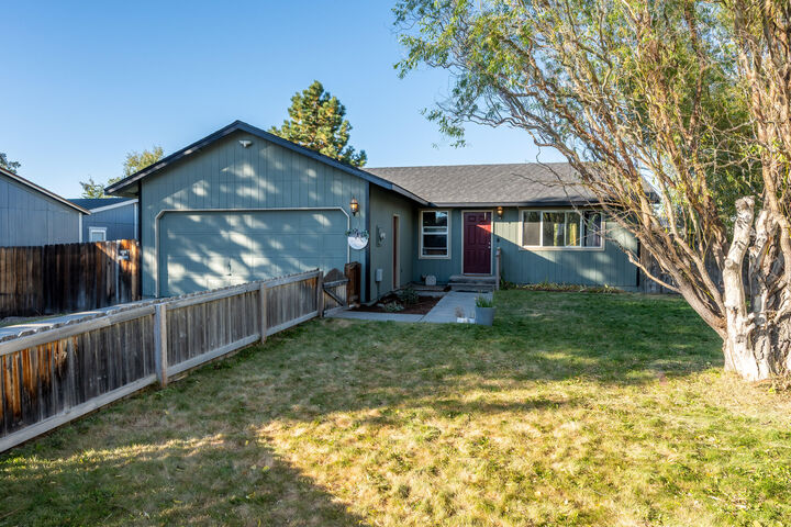 3001 SW Pumice Place  Redmond OR 97756 photo