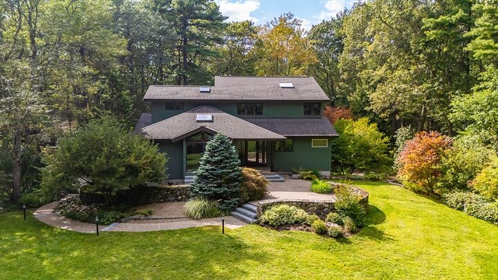 110 Fielding Farm Drive  Carlisle MA 01741 photo