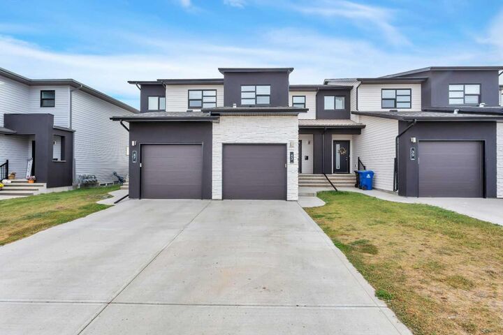 Property Photo: 43 Palmer Circle AB T4M 0N7