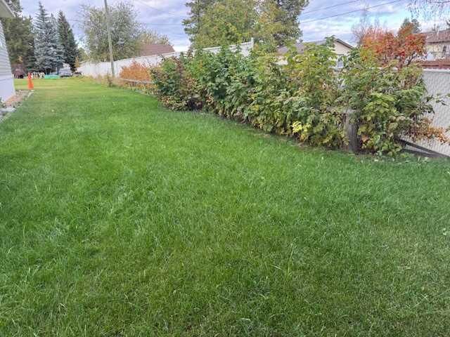 Property Photo:  6620 5 Avenue  AB T7E 1M4