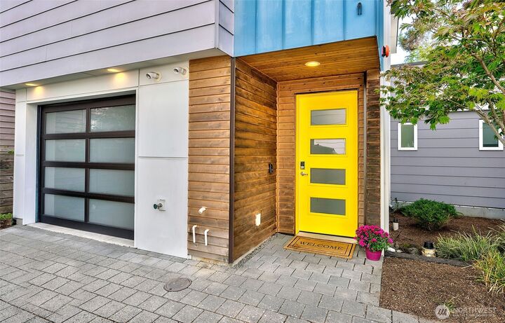 Property Photo: 1536 17th Avenue S A WA 98144