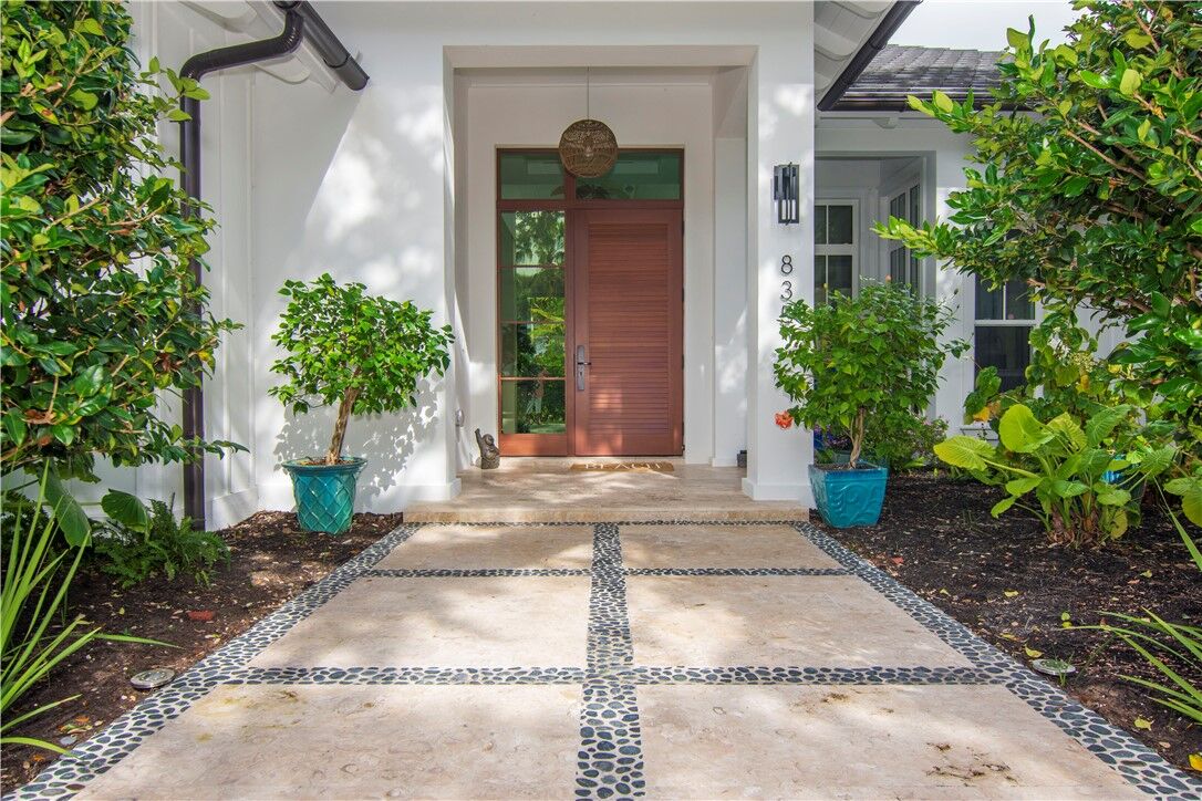 Property Photo: 835 Iris Lane FL 32963