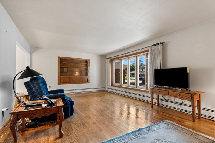 Property Photo: 811 Appleton Road WI 54952